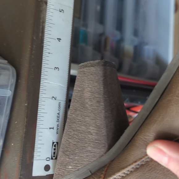 Brown Heel Boots w/ Faux fur lining size 8.5 - Picture 7 of 7